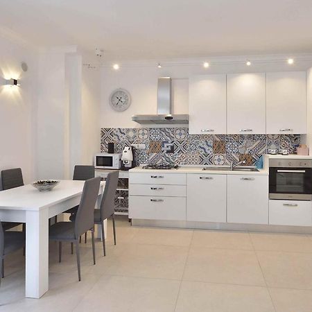 Sirena Apartment 米诺利 外观 照片