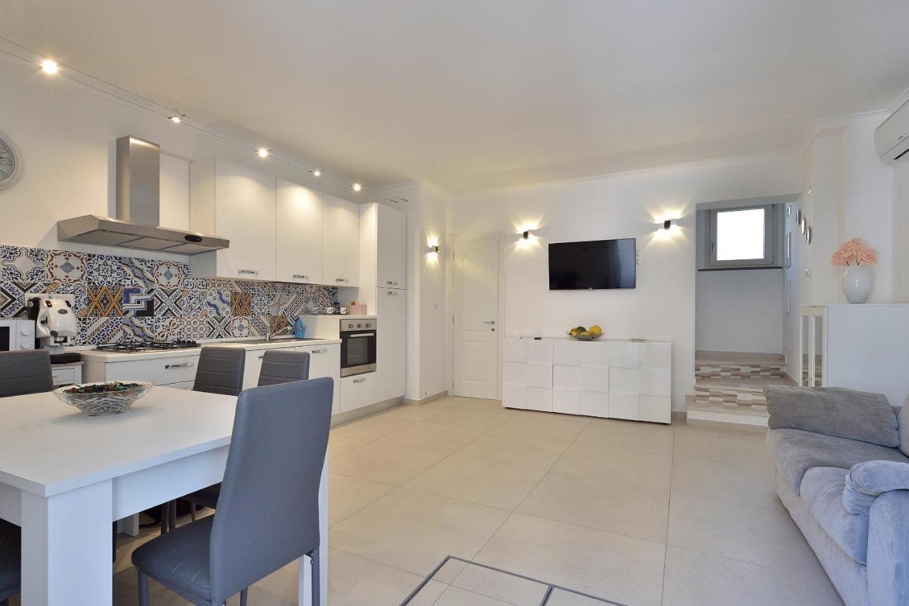 Sirena Apartment 米诺利 外观 照片