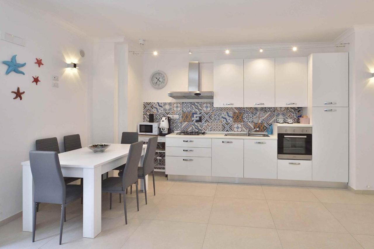 Sirena Apartment 米诺利 外观 照片